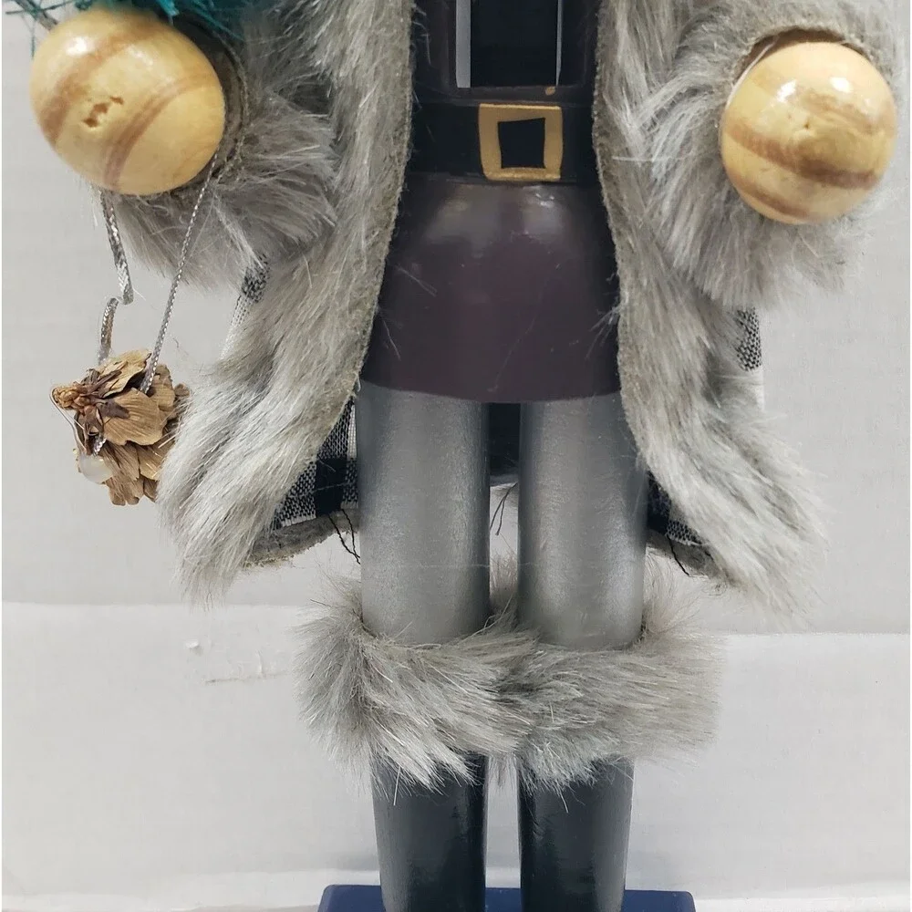 Wooden Christmas Nutcracker, 14